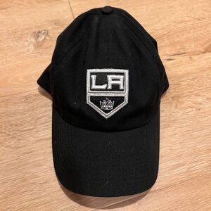 LA kings hat